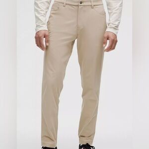 Lululemon Men’s ABC Slim Fit 5-Pocket Pant (31x32)
